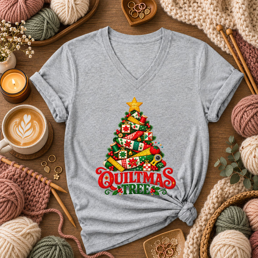 Quiltmas Tree Patchwork Fabric Christmas Tree Women's V-Neck - Athletic Heather