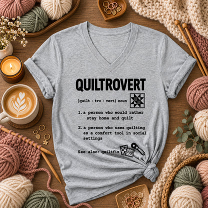 Quiltrovert Definition Quilt Block Women's V-Neck - Athletic Heather