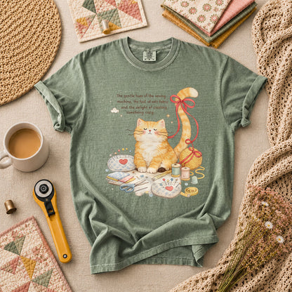 Relaxing Cat Gentle Hum Of Sewing T-Shirt - Forest Green