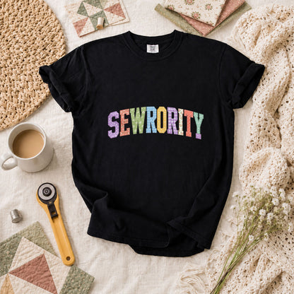Sewrority Patchwork Fabric Letters T-Shirt - Black