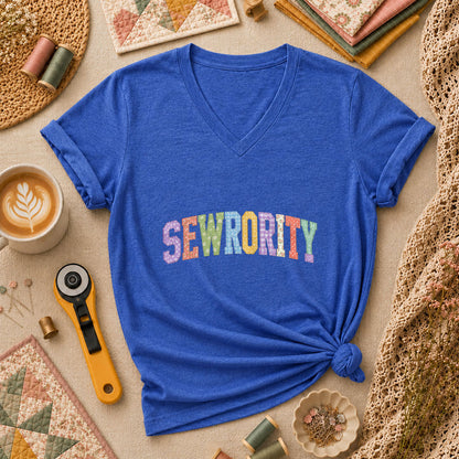 Sewrority Patchwork Fabric Letters Women's V-Neck - Heather True Royal