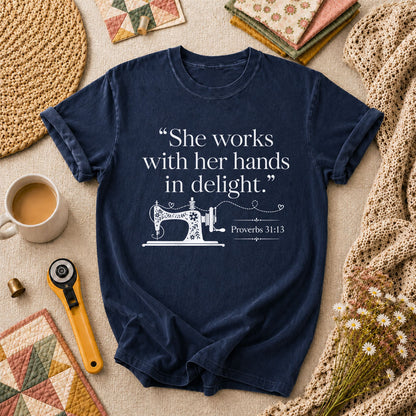 She Works With Her Hands In Delight Proverbs 31 Sewing Machine T-Shirt - Navy