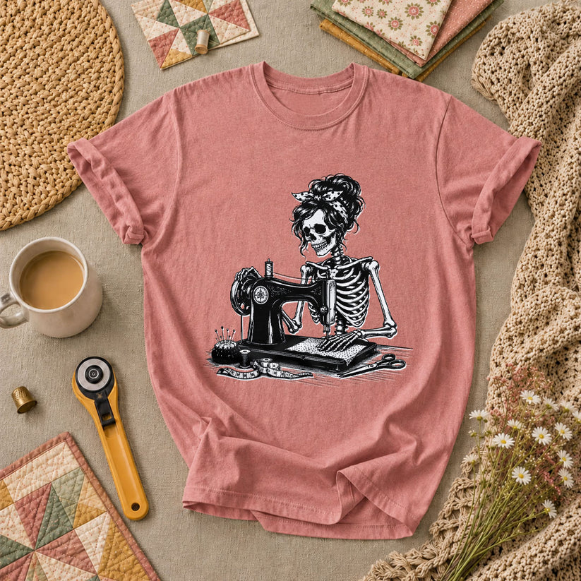 Skeleton Bandana Woman Sewing Machine Vintage T-Shirt - Heather Mauve