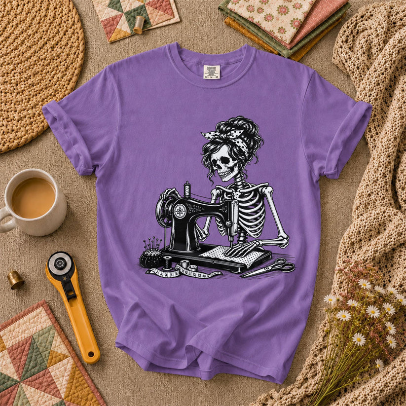 Skeleton Bandana Woman Sewing Machine Vintage T-Shirt - Heather Team Purple