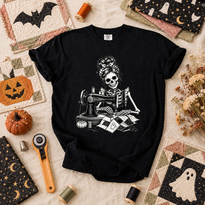 Skeleton Quilter Sewing Machine Halloween T-Shirt - Black