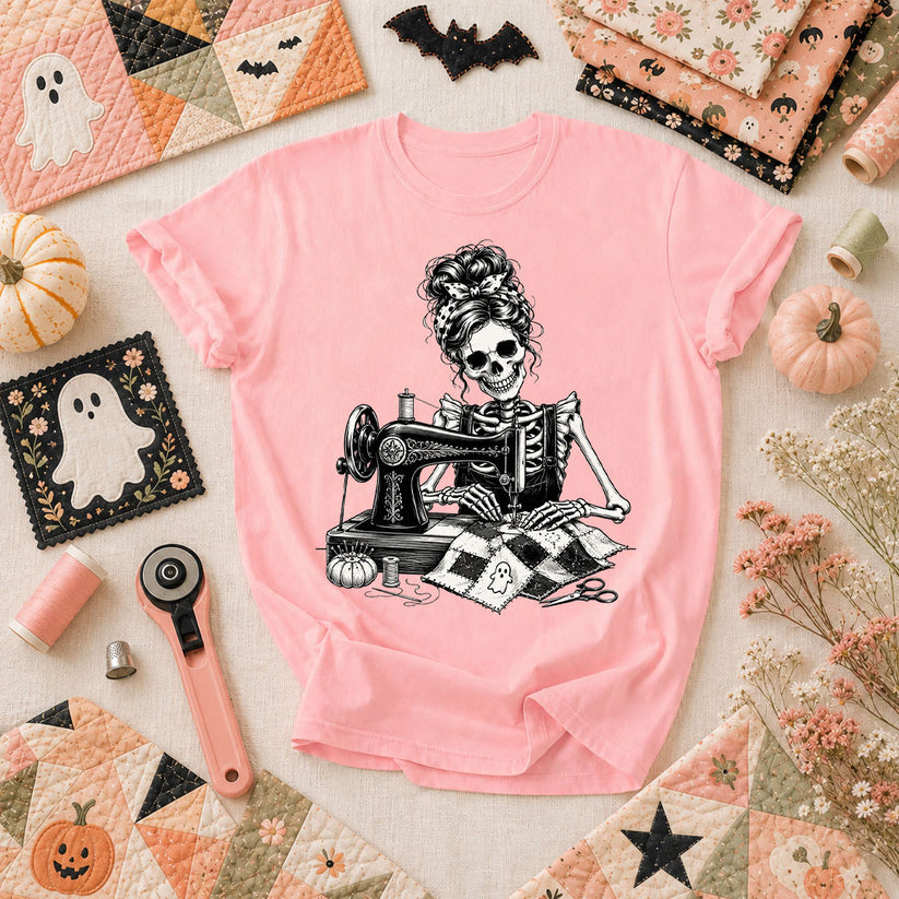 Skeleton Quilter Sewing Machine Halloween T-Shirt - Pink