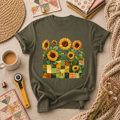 Sunflower Patchwork Blocks Wildflowers Quilt T-Shirt - Military Green