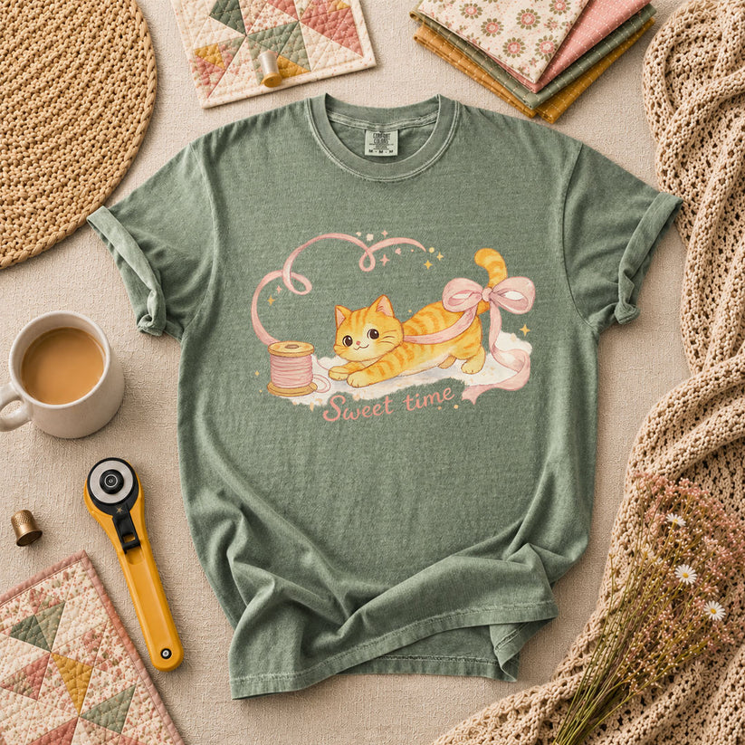 Sweet Time Cat Ribbon Spool T-Shirt - Forest Green