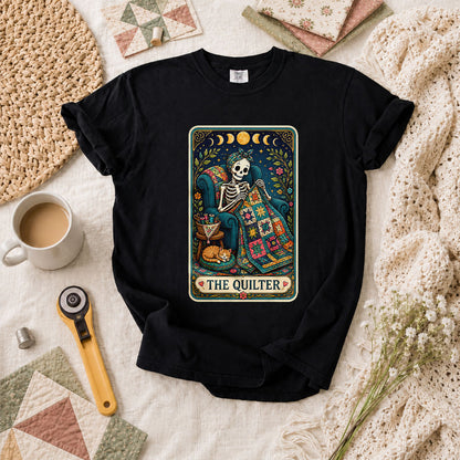 The Quilter Tarot Card Skeleton Cat Quilt T-Shirt - Black