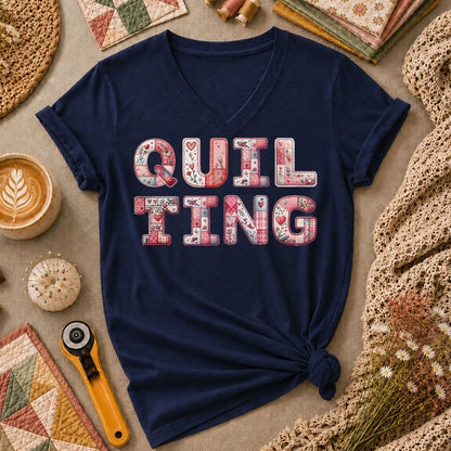 QUILTING Floral Typography Hearts - Navy