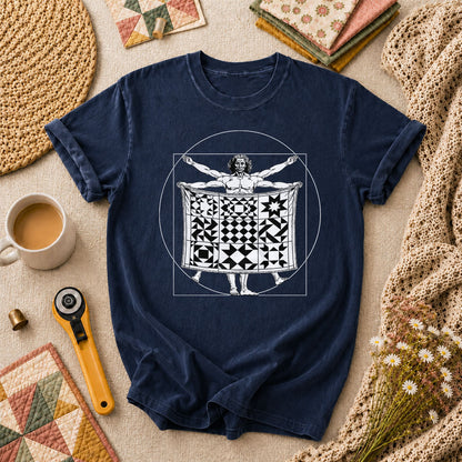 Vitruvian Quilter Man Da Vinci Quilt Blocks T-Shirt - Navy