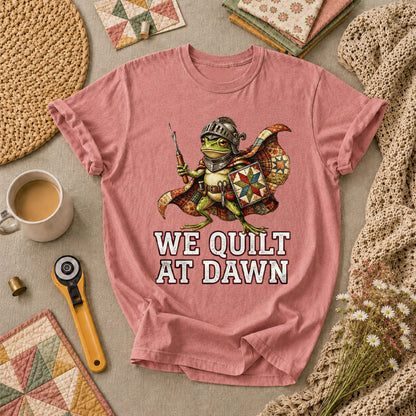 We Quilt At Dawn Frog Knight Quilter T-Shirt - Heather Mauve