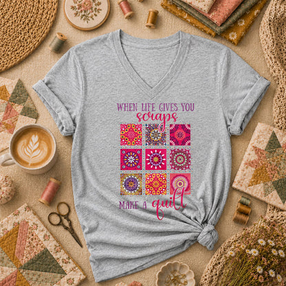 When Life Gives You Scraps Make A Quilt Typography Women's V-Neck - Athletic Heather