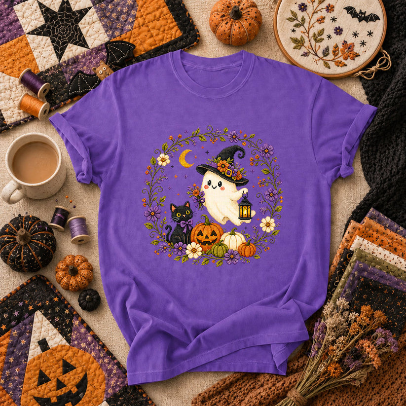 Witchy Ghost Cat Pumpkin Wreath T-Shirt - Heather Team Purple